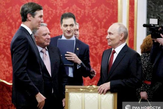 Джаред Кушнер могут посетить Москву и Киев уже на следующей неделе Джаред Кушнер могут посетить Москву и Киев уже на следующей неделе