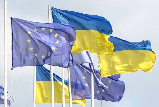 Евросоюз не собирается открывать новые программы финансирования Украины Евросоюз не собирается открывать новые программы финансирования Украины