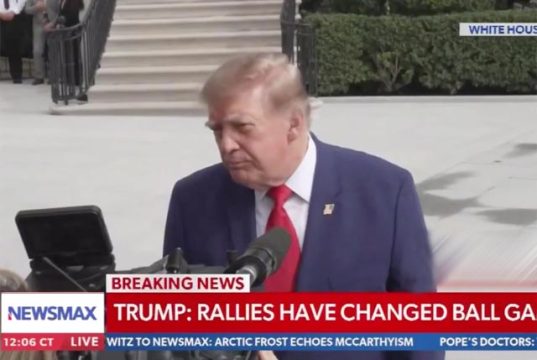 Дональд Трамп заявил, что вскоре опубликует некие «подробности» Дональд Трамп заявил, что вскоре опубликует некие «подробности»