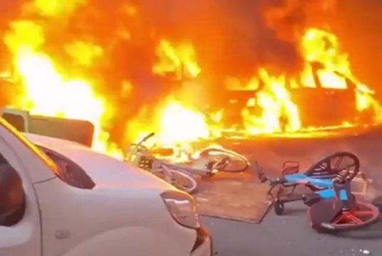 Во Франции за вчерашний день задержаны около 1200 человек Во Франции за вчерашний день задержаны около 1200 человек