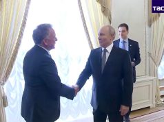 Путин проводит встречу с Уиткоффом Путин проводит встречу с Уиткоффом