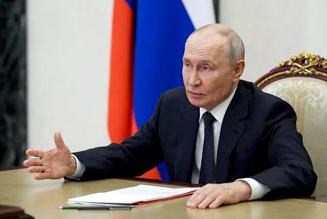 Россия и сейчас готова договариваться и искать развязки украинского конфликта. Договориться возможно, заявил Путин Россия и сейчас готова договариваться и искать развязки украинского конфликта. Договориться возможно, заявил Путин